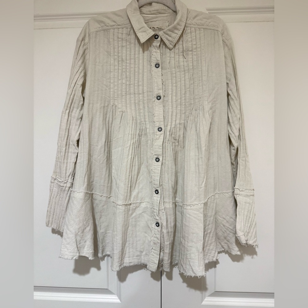 We The Free Brooks Pintuck Cream Button-Up Top With Bell Sleeves 💯Cotton